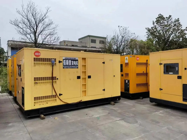 汝南干式空气滤清器和湿式空气滤清器有什么区别？