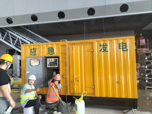 汝南怎样判断空气滤清器是否需要更换？